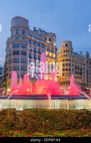 Brunnen, Plaza del Ayuntamiento, Valencia, Spanien Stockfoto