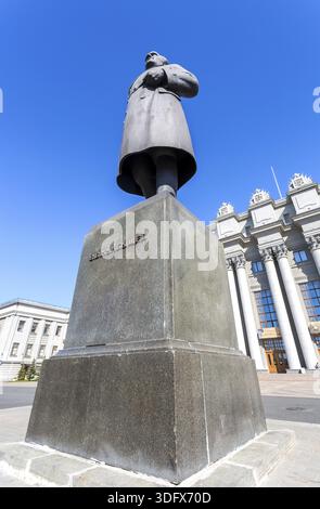 Samara, Russland - 15. Mai 2018: Denkmal für die baldrian Kuibyshev gegen den blauen Himmel am zentralen Platz Stockfoto