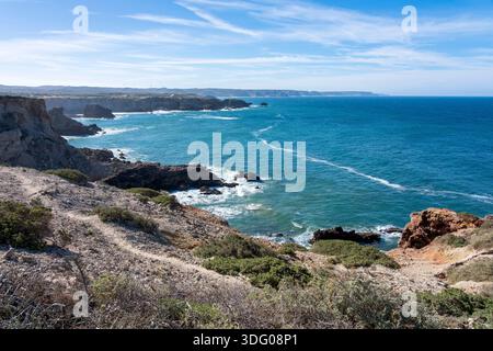 Toller Meerblick im Pontal da Carrapateira in Portugal. Stockfoto