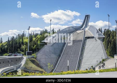 Neuen Holmenkollen Sprungschanze Oslo Norwegen Stockfoto