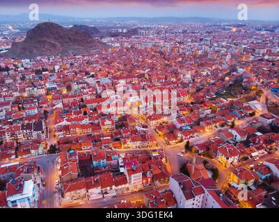 Blick auf die Stadt Afyonkarahisar mit Schloss Afyon Stockfoto