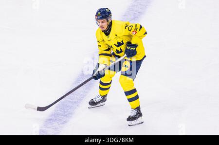 Zürich, Schweiz, 13. Dezember 2025: #20 Andre Petersson, Stürmer Schweden Männer Team. (Foto: Andreas Haas/dieBildmanufaktur) Stockfoto