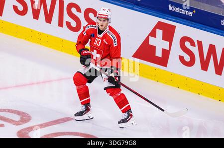 Zürich, Schweiz, 13. Dezember 2025: #93 Theo Rochette, Stürmer Schweiz Männer Team. (Foto: Andreas Haas/dieBildmanufaktur) Stockfoto
