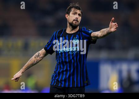 Francesco Acerbi vom FC Internazionale reagierte während des Fußballspiels der Serie A zwischen dem FC Internazionale und US Lecce. Stockfoto