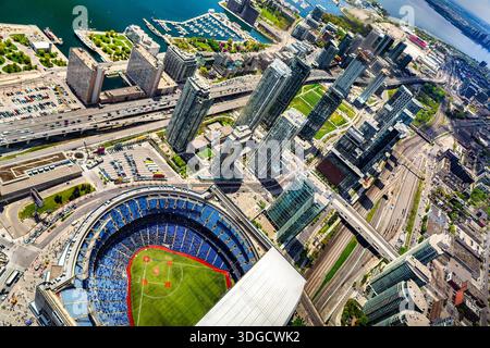 Die Skyline von Toronto aus der Vogelperspektive. Toronto ist die bevölkerungsreichste Stadt Kanadas und die Hauptstadt der kanadischen Provinz Ontario Stockfoto