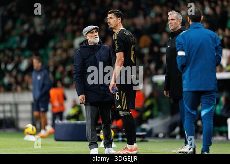 Alvaro Pacheco und Jose Fonte wurden während des Spiels zwischen den Teams Sporting CP und Casa Pia AC im Estadio Jose Alvalade (Maciej Rogowski/ Stockfoto
