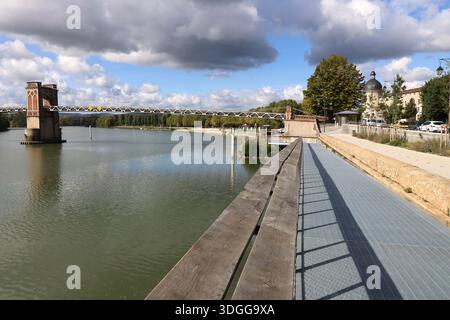 La rivière la Saône, Ville de Trévoux, Département de l'Ain, région Rhône Alpes, Frankreich Stockfoto