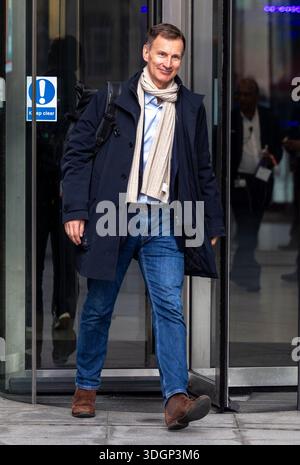 London, Großbritannien. Januar 2026. Jeremy Hunt, ehemaliger Finanzminister von 2022 bis 2024 und Außenminister, am Sonntag bei der BBC mit Laura Kuenssberg. Quelle: Mark Thomas/Alamy Live News Stockfoto