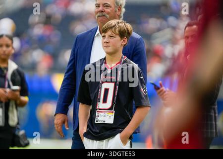 Calhoun McNair, Sohn des Besitzers der Houston Texans Cal McNair vor einem Spiel der NFL gegen die Los Angeles Rams am Sonntag, 7. September 2025 in Inglewood, Kalifornien Die Lo Stockfoto