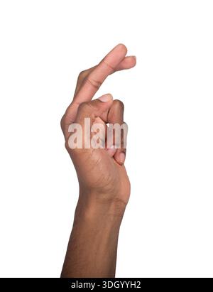 Die schwarze Hand macht eine gekreuzte Fingergeste, um Glück zu haben. Isoliert auf weißem Hintergrund. Stockfoto