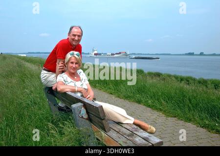 Roy Rennhack ARCHIV: Heinz Rennhack Schauspieler Heinz Rennhack mit seiner Ehefrau ...