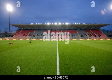 Cremona, Lombardei, Italien. 19. Januar 2026; Stadio Giovanni Zini, Cremona, Lombardei, Italien, Serie A Fußball, Cremonese versus Hellas Verona; Eine allgemeine Ansicht des Giovanni Zini Stadions mit Haupttribüne Credit: Action Plus Sports Images/Alamy Live News Stockfoto