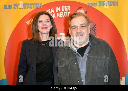 Vinciane Millereau und Didier Bourdon bei der Premiere des Kinofilms 'die progressiven Nostalgiker' im Cinema Paris. Berlin, 19.01.2026 Stockfoto