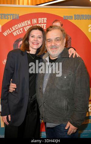 Vinciane Millereau und Didier Bourdon bei der Premiere des Kinofilms 'die progressiven Nostalgiker' im Cinema Paris. Berlin, 19.01.2026 Stockfoto