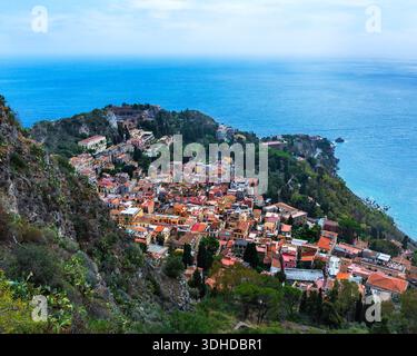 Die Landzunge Von Taormina Stockfoto