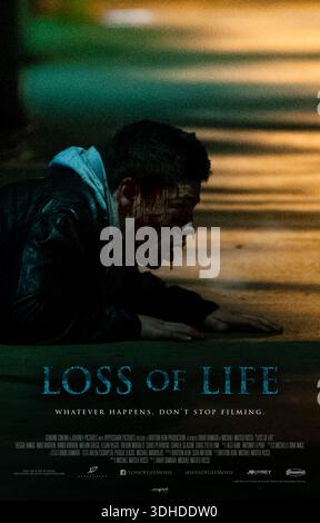 Lost of Life (2013) von Brian Gallagher mit David Arquette, Frank Whaley und Brooke Nevin. Ein gestörter Drifter manipuliert Fremde, während er eine Reihe von Gewaltverbrechen begeht. US-Poster NUR FÜR REDAKTIONELLE ZWECKE. Quelle: BFA/Lionsgate Stockfoto