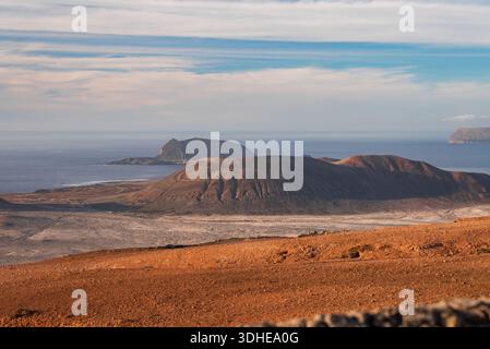 Lanzarote vulkanische Badlands von Mirador del Rio bis La Graciosa Stockfoto