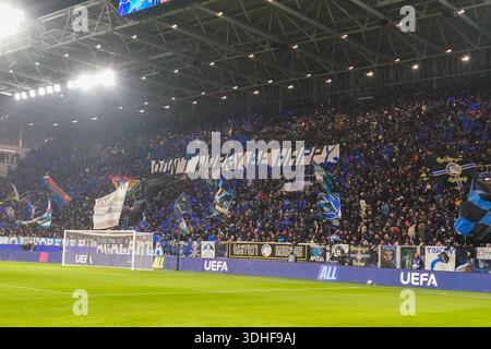 Bergamo, Italie. Januar 2026. Anhänger von Atalanta BC während der UEFA Champions League, League-Phase, MD7-Fußballspiel zwischen Atalanta BC und Athletic Club am 21. Januar 2026 im Gewiss Stadium in Bergamo, Italien - Foto Alessio Morgese/DPPI Credit: DPPI Media/Alamy Live News Stockfoto