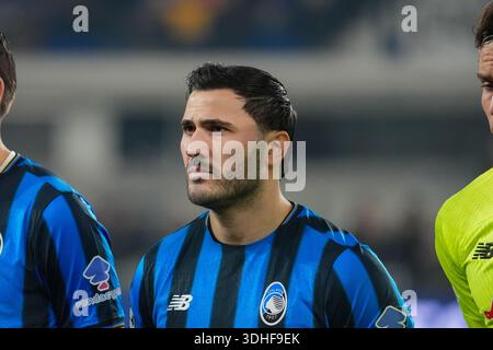 Bergamo, Italie. Januar 2026. Sead Kolasinac während der UEFA Champions League, League-Phase, MD7-Fußballspiel zwischen Atalanta BC und Athletic Club am 21. Januar 2026 im Gewiss Stadium in Bergamo, Italien - Foto Alessio Morgese/DPPI Credit: DPPI Media/Alamy Live News Stockfoto