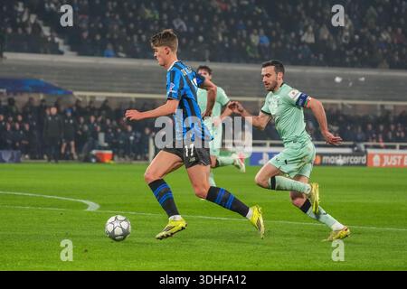Bergamo, Italie. Januar 2026. Charles de Ketelaere während der UEFA Champions League, League-Phase, MD7-Fußballspiel zwischen Atalanta BC und Athletic Club am 21. Januar 2026 im Gewiss Stadium in Bergamo, Italien - Foto Alessio Morgese/DPPI Credit: DPPI Media/Alamy Live News Stockfoto