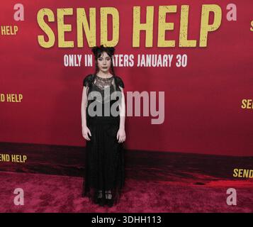 Los Angeles, USA. Januar 2026. Emma Raimi kommt am Mittwoch, den 21. Januar 2026, zur SENDE HELP World Premiere der 20th Century Studios im TCL Chinese Theatre in Hollywood, KALIFORNIEN. (Foto: Sthanlee B. Mirador/SIPA USA) Credit: SIPA USA/Alamy Live News Stockfoto