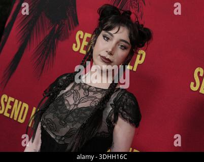Los Angeles, USA. Januar 2026. Emma Raimi kommt am Mittwoch, den 21. Januar 2026, zur SENDE HELP World Premiere der 20th Century Studios im TCL Chinese Theatre in Hollywood, KALIFORNIEN. (Foto: Sthanlee B. Mirador/SIPA USA) Credit: SIPA USA/Alamy Live News Stockfoto