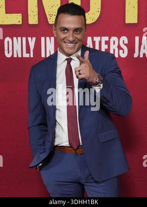 Los Angeles, USA. Januar 2026. Joe Hunter kommt am Mittwoch, den 21. Januar 2026, zur SENDE HELP World Premiere der 20th Century Studios im TCL Chinese Theatre in Hollywood, KALIFORNIEN. (Foto: Sthanlee B. Mirador/SIPA USA) Credit: SIPA USA/Alamy Live News Stockfoto