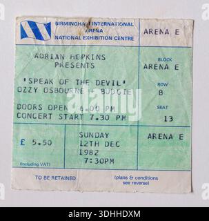 Konzert-Ticket für die Pop Ozzy Osbourne and Budgie in der Birmingham National Arena am Sonntag, den 12. Dezember 1982 1980 Stockfoto