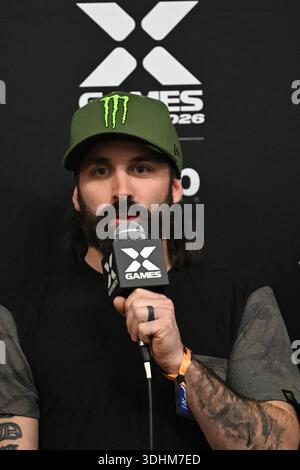 Aspen, Colorado, USA. Januar 2026. Brett TURCOTTE spricht während der Eröffnungspressekonferenz. Athleten aus aller Welt treten bei den X Games 2026 an, die im Buttermilk Mountain in Aspen, Colorado, stattfinden. (Kreditbild: © Kai River Kanzer/ZUMA Press Wire) NUR REDAKTIONELLE VERWENDUNG! Nicht für kommerzielle ZWECKE! Stockfoto