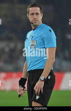 Rom, Italien. Januar 2026. Schiedsrichter John Brooks während des Europa-League-Spiels zwischen AS Roma und VfB Stuttgart im Olimpico-Stadion in Rom, Italien, 22. Januar 2026 Mattia Vian Credit: Independent Photo Agency/Alamy Live News Stockfoto