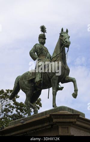 Kronprinz Komatsunomiya Akihito Statue, Ueno Park, Tokio, Japan Stockfoto