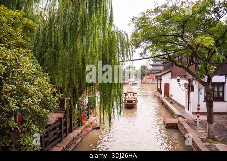 Zhujiajiao, traditionelle Wasserstadt in der Nähe von Shanghai, China. Stockfoto