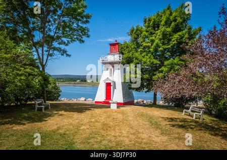 Leuchtturm im historischen Annapolis Royal, Nova Scotia, Kanada Stockfoto