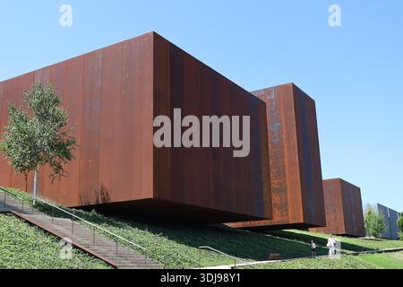 Musée Soulages, musée d'Art contemporain et oeuvres du peintre Pierre Soulages, vue de l'extérieur, ville de Rodez, Département de l'Aveyron, Frankreich Stockfoto