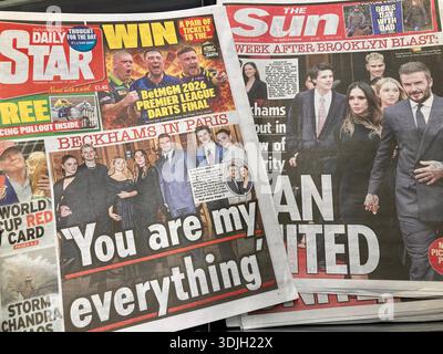 Titelbild der britischen Boulevardzeitungen Fehde von David Beckham Stockfoto