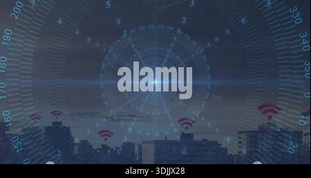 Das zentrale HUD über der Skyline in der Abenddämmerung, mit Ringen, numerischen Häkchen, blauem Fleck und magentafarbenem Wi-Fi Stockfoto