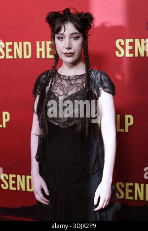 CA. 21. Januar 2026. Emma Raimi bei Arrivals für SEND HELP Premiere, TCL Chinese Theatre IMAX, Los Angeles, CA, 21. Januar 2026. Quelle: Priscilla Grant/Everett Collection/Alamy Live News Stockfoto