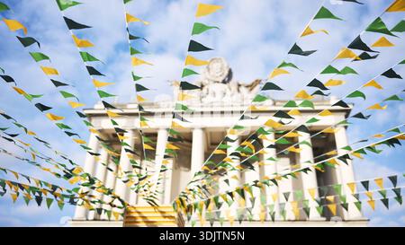Bunting Fahnen feiern das Festival vor dem Gebäude Stockfoto