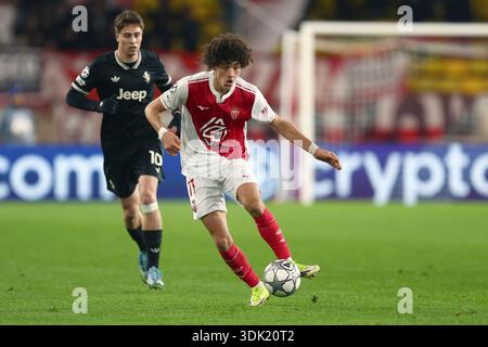 Monaco, Fürstentum Monaco. Januar 2026. Maghnes Akliouche vom AS Monaco FC im Spiel der UEFA Champions League Phase MD8 zwischen AS Monaco und Juventus FC im Stade Louis II am 28. Januar 2025 in Monaco, Fürstentum Monaco. Quelle: Marco Canoniero/Alamy Live News Stockfoto