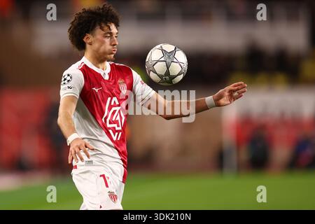 Monaco, Fürstentum Monaco. Januar 2026. Maghnes Akliouche vom AS Monaco FC im Spiel der UEFA Champions League Phase MD8 zwischen AS Monaco und Juventus FC im Stade Louis II am 28. Januar 2025 in Monaco, Fürstentum Monaco. Quelle: Marco Canoniero/Alamy Live News Stockfoto