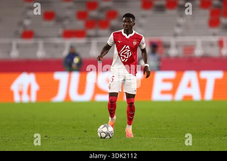 Monaco, Fürstentum Monaco. Januar 2026. Lamine Camara vom AS Monaco FC im Spiel der UEFA Champions League Phase MD8 zwischen AS Monaco und Juventus FC im Stade Louis II am 28. Januar 2025 in Monaco, Fürstentum Monaco. Quelle: Marco Canoniero/Alamy Live News Stockfoto