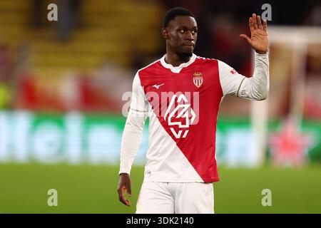 Monaco, Fürstentum Monaco. Januar 2026. Folarin Balogun vom AS Monaco FC begrüßt die Fans beim Spiel der UEFA Champions League Phase MD8 zwischen AS Monaco und Juventus FC im Stade Louis II am 28. Januar 2025 in Monaco, Fürstentum Monaco. Quelle: Marco Canoniero/Alamy Live News Stockfoto