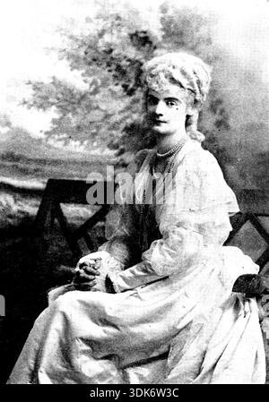 Lady Wolseleys Kostümball im Royal Hospital, Dublin, 1895. Mrs. G. de L. Willis, als Gräfin von Harrington (Reynolds). Dem großen Erfolg der Countess of Warwick folgte das gleiche Ergebnis auf ähnlichen Linien in Dublin. Viscountess Wolseley belebte die Saison, indem sie am 14. März in der Halle des Royal Hospital, Kilmainham, einen malerischsten Kostümball gab. Die Damen waren herrlich gekleidet nach den Beispielen von Porträts von Sir Joshua Reynolds, Thomas Gainsborough, George Romney und Künstlern dieser Zeit. Die Gentlemen-Kleidung, kopiert von Bildern Stockfoto