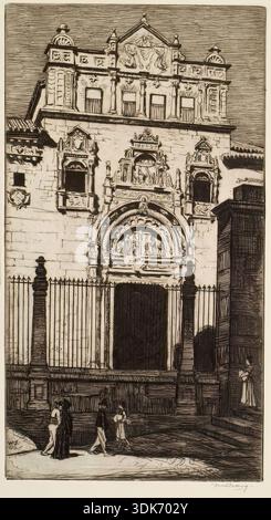 Die Tür Von Santa Cruz, Toledo, 1913. Die Tür von Santa Cruz ist in einem architektonischen Stil namens Plateresque ausgeführt, der in Spanien zwischen Gotik und Renaissance entstand und Elemente aus den beiden Stilen zusammenführt. Stockfoto