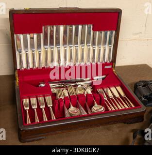 Vintage Silber Besteck Kantine Silber Messer Gabeln, Löffel, UK Stockfoto