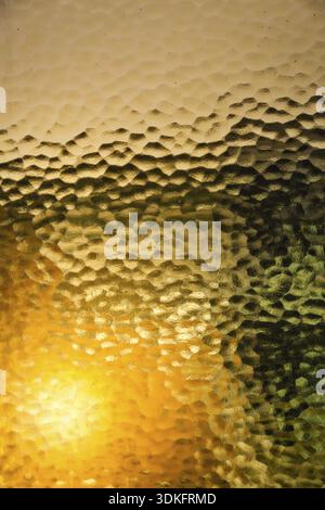 Bunten Milchglas-Fenster an den Türen eines Hotelzimmers Stockfoto