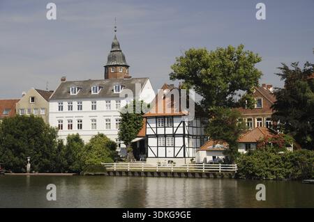 Binnenhafen, Hafen, Häuserreihe, Wiebke-Kruse-Turm, Glueckstadt, Binnenhafen, Haus, Häuser, Turm, Wahrzeichen, Koenigshof, Elbe, Schleswig-Holstei Stockfoto
