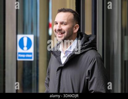London, Großbritannien. Februar 2026. Zack Polanski, Parteivorsitzender der Grünen, am Sonntag bei der BBC mit Laura Kuenssberg. Quelle: Mark Thomas/Alamy Live News Stockfoto