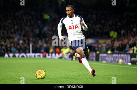 London, Großbritannien. Februar 2026. Mathys Tel (Spurs) während des Tottenham Hotspur V Manchester City Premier League Spiels im Tottenham Hotspur Stadium, London. Dieses Bild ist NUR für REDAKTIONELLE ZWECKE bestimmt. Für jede andere Verwendung ist eine Lizenz von Football DataCo erforderlich. Quelle: MARTIN DALTON/Alamy Live News Stockfoto