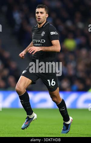 London, Großbritannien. Februar 2026. Rodri von Manchester City während des Spiels Tottenham Hotspur gegen Manchester City Premier League im Tottenham Hotspur Stadium in London. Der Bildnachweis sollte lauten: Paul Terry/Sportimage Credit: Sportimage Ltd/Alamy Live News Stockfoto